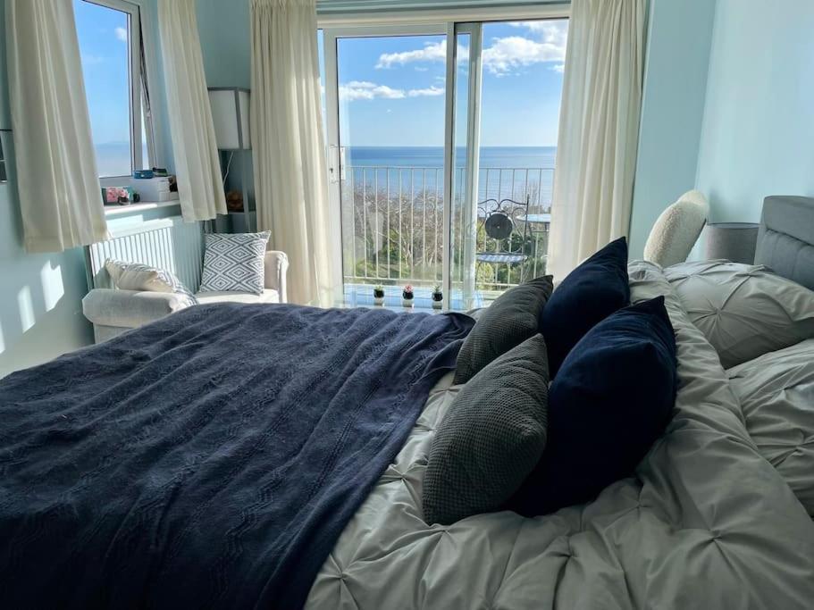 Stunning Charmouth Property With Bay Views! Buitenkant foto