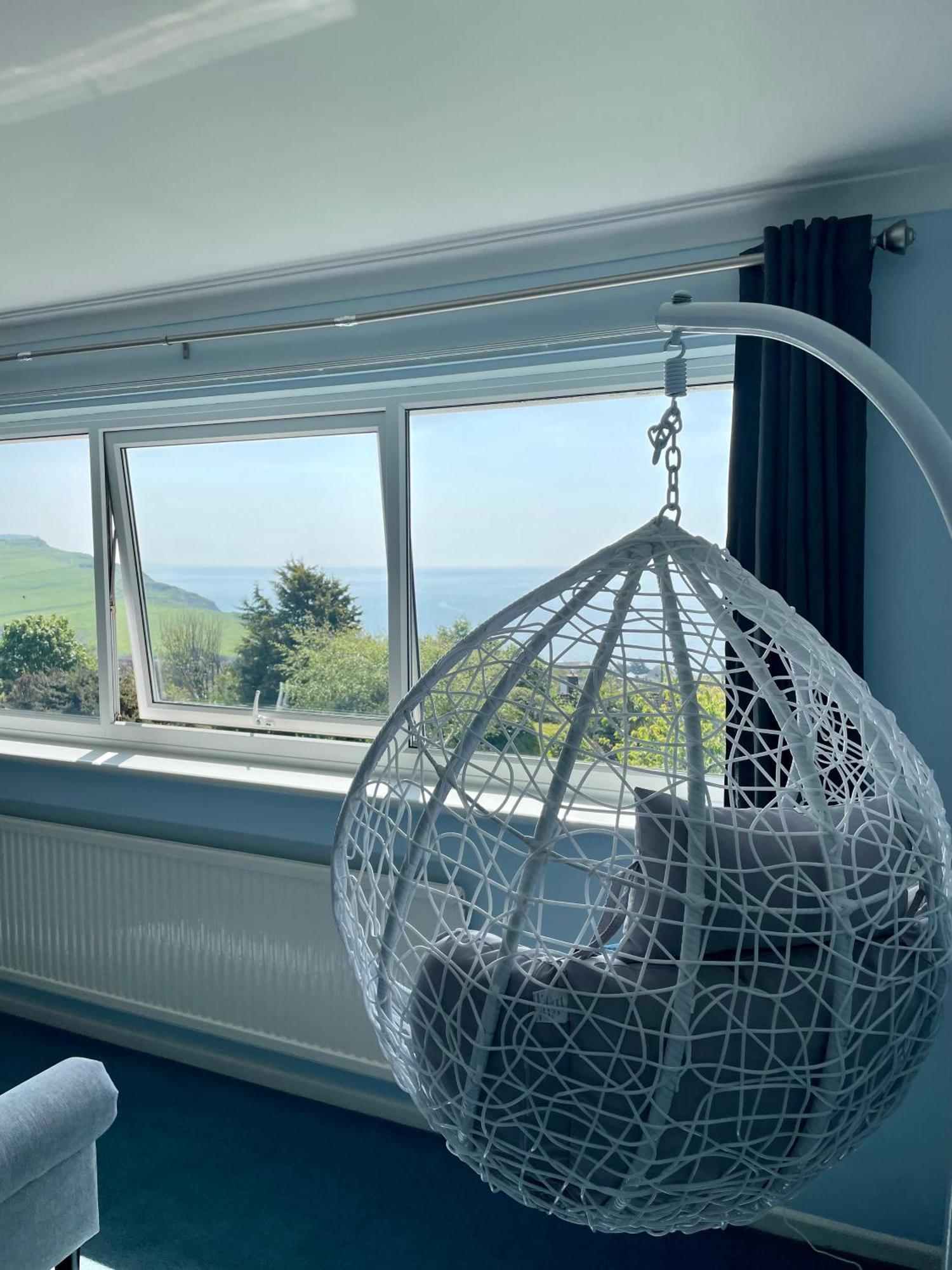 Stunning Charmouth Property With Bay Views! Buitenkant foto