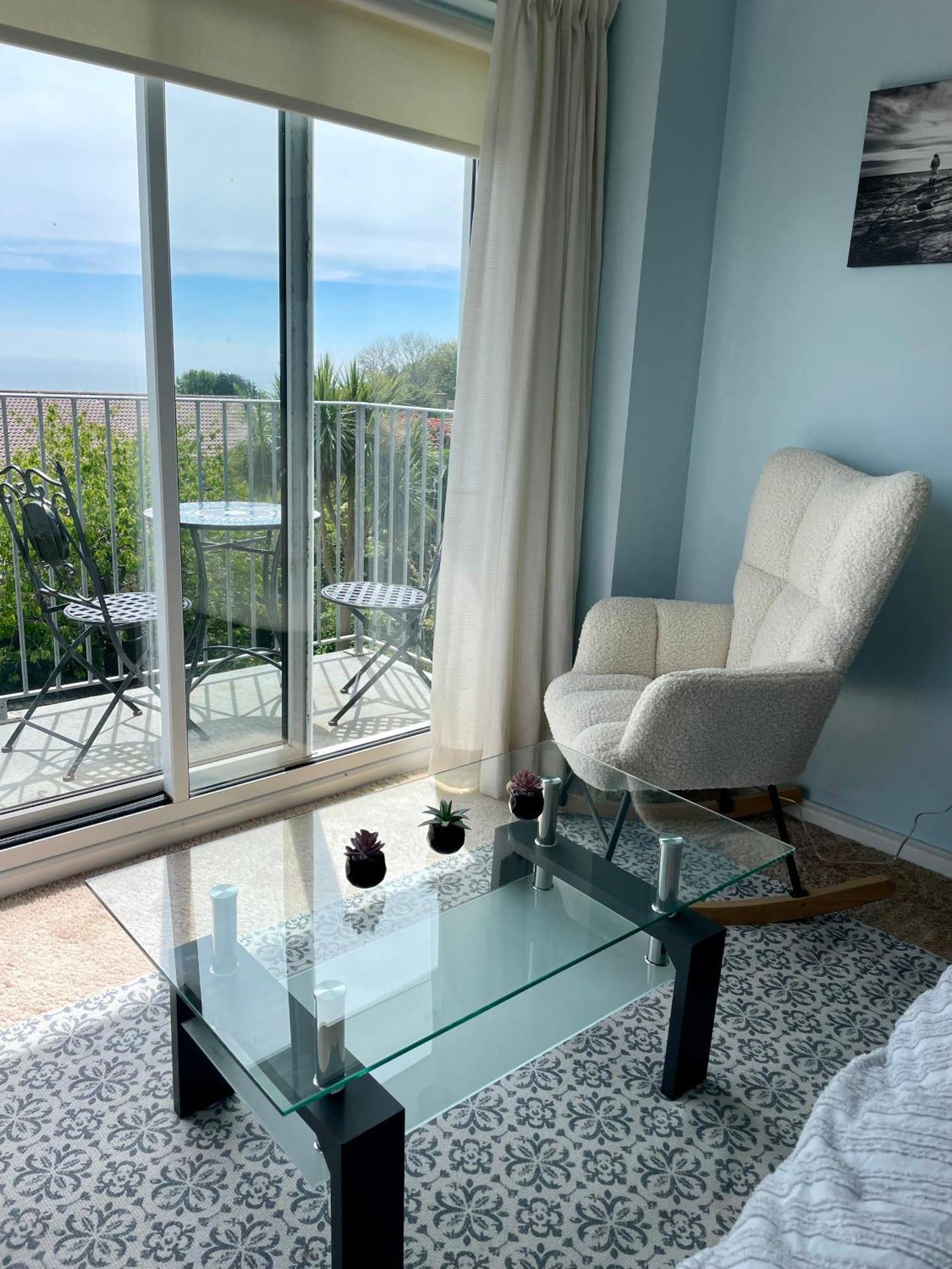 Stunning Charmouth Property With Bay Views! Buitenkant foto