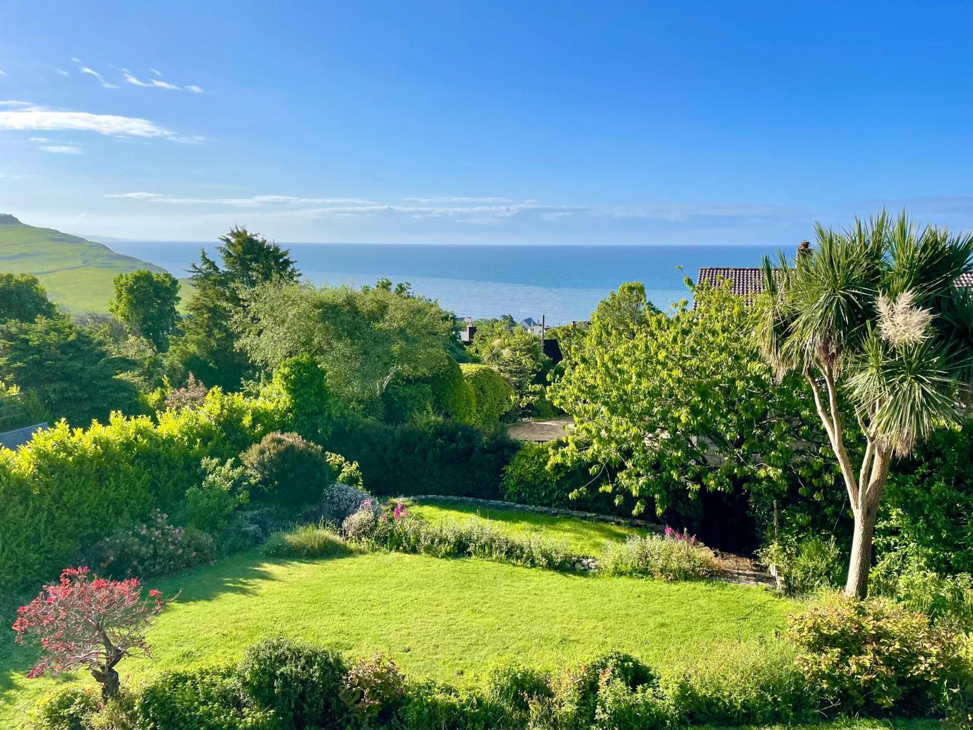 Stunning Charmouth Property With Bay Views! Buitenkant foto